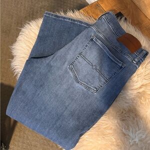 Lucky Brand Light Blue Denim Jeans